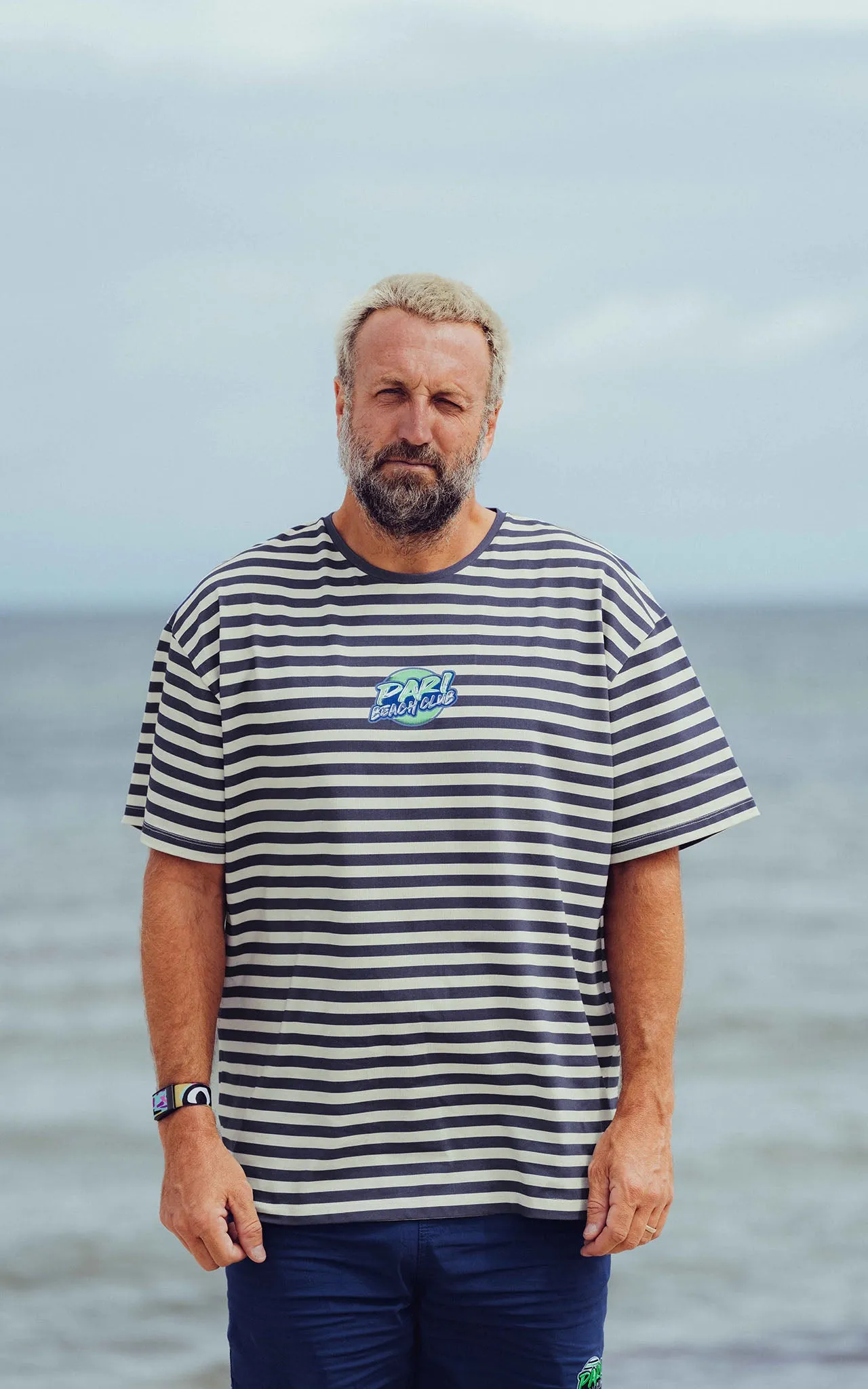 BLUE STRIPED BEACH CLUB T-SHIRT