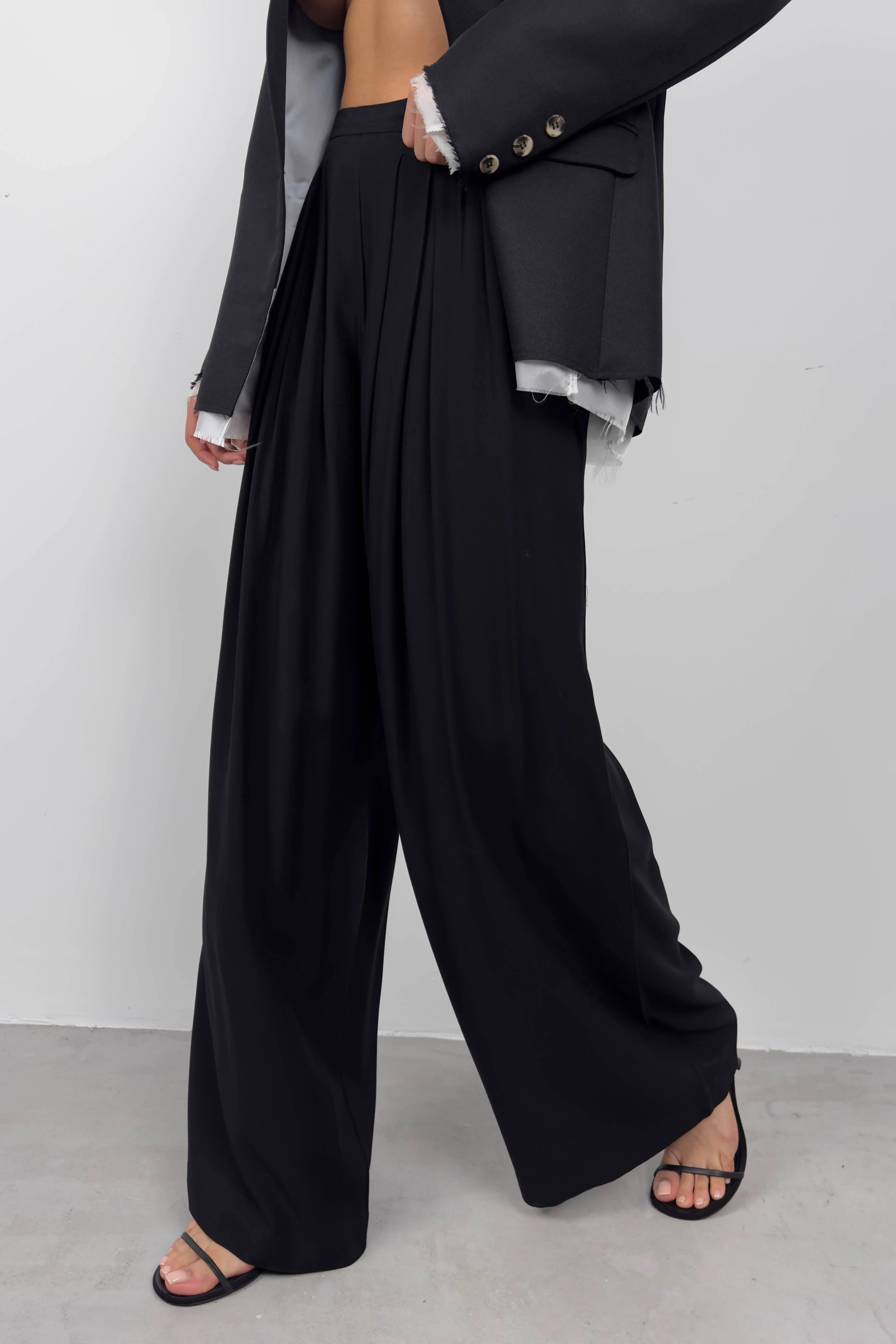 Pleated Wide Leg Trousers