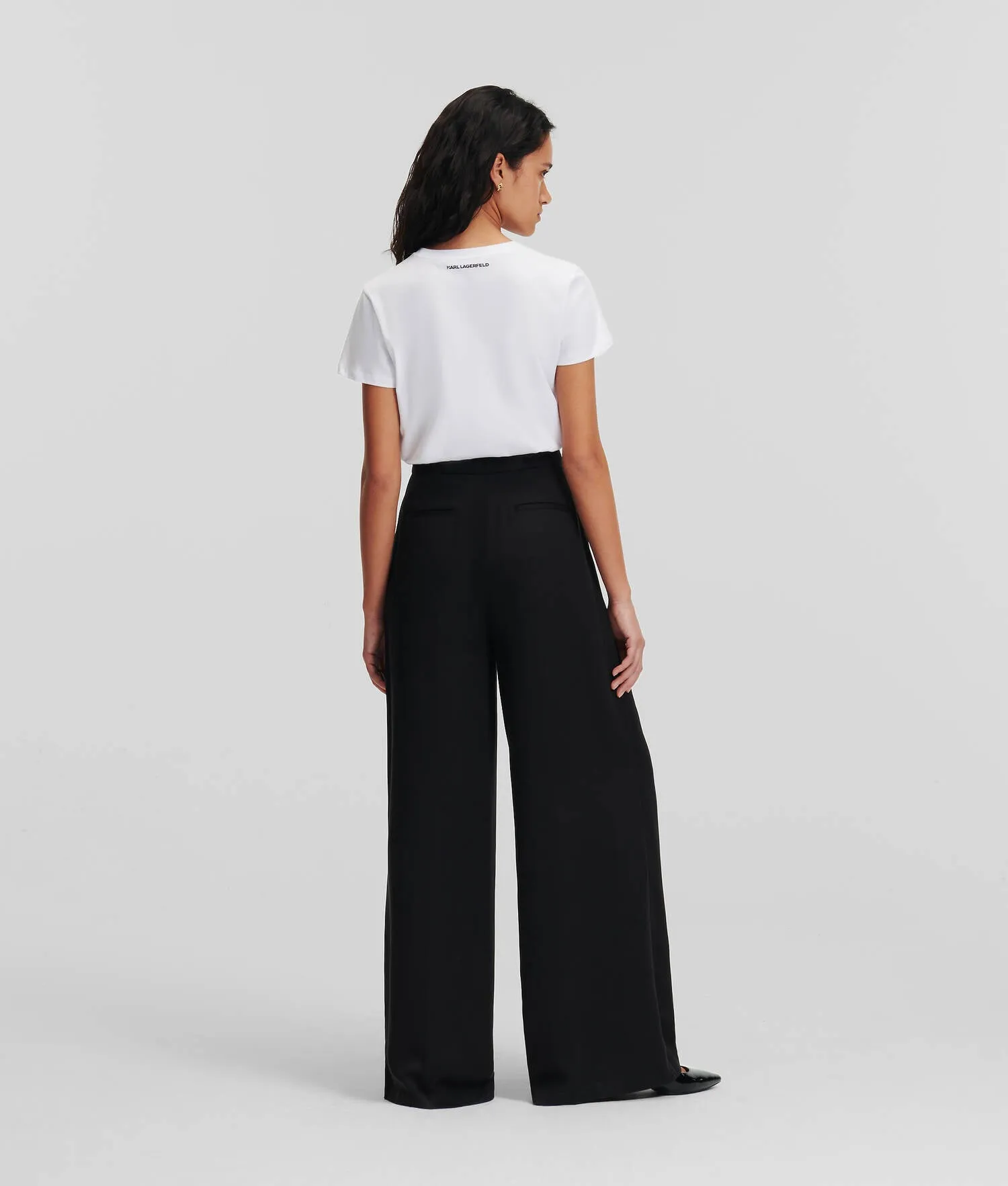 WIDE-LEG TROUSERS